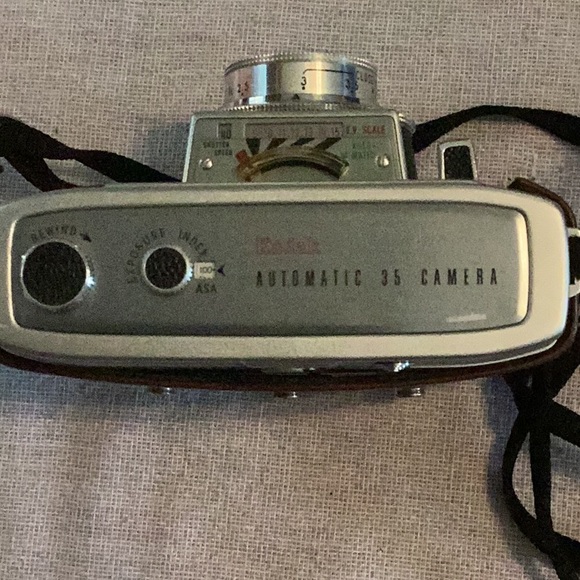 Kodak camera - Picture 8 of 11